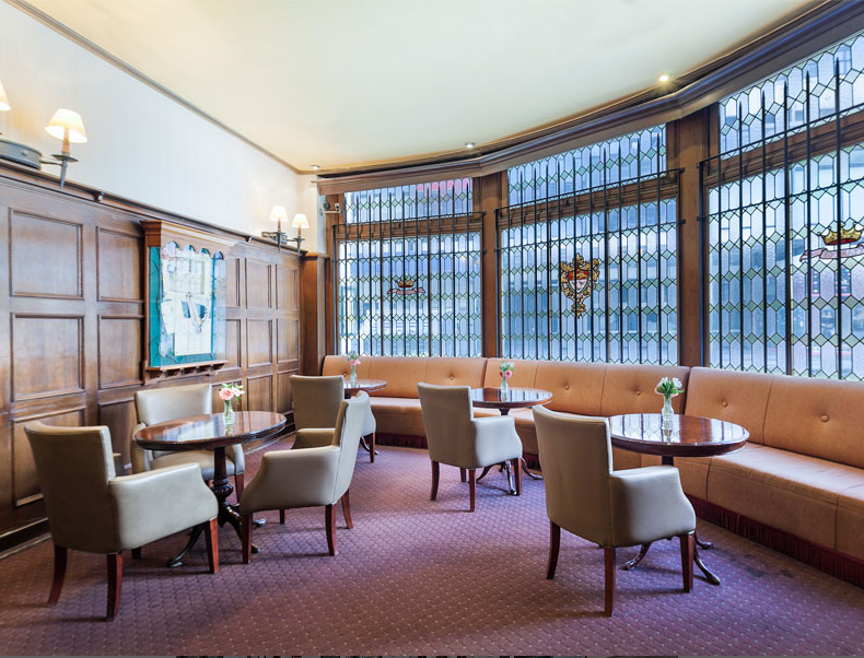 Claridge Hotel Buenos Aires Exterior foto The Club at London Heathrow Airport