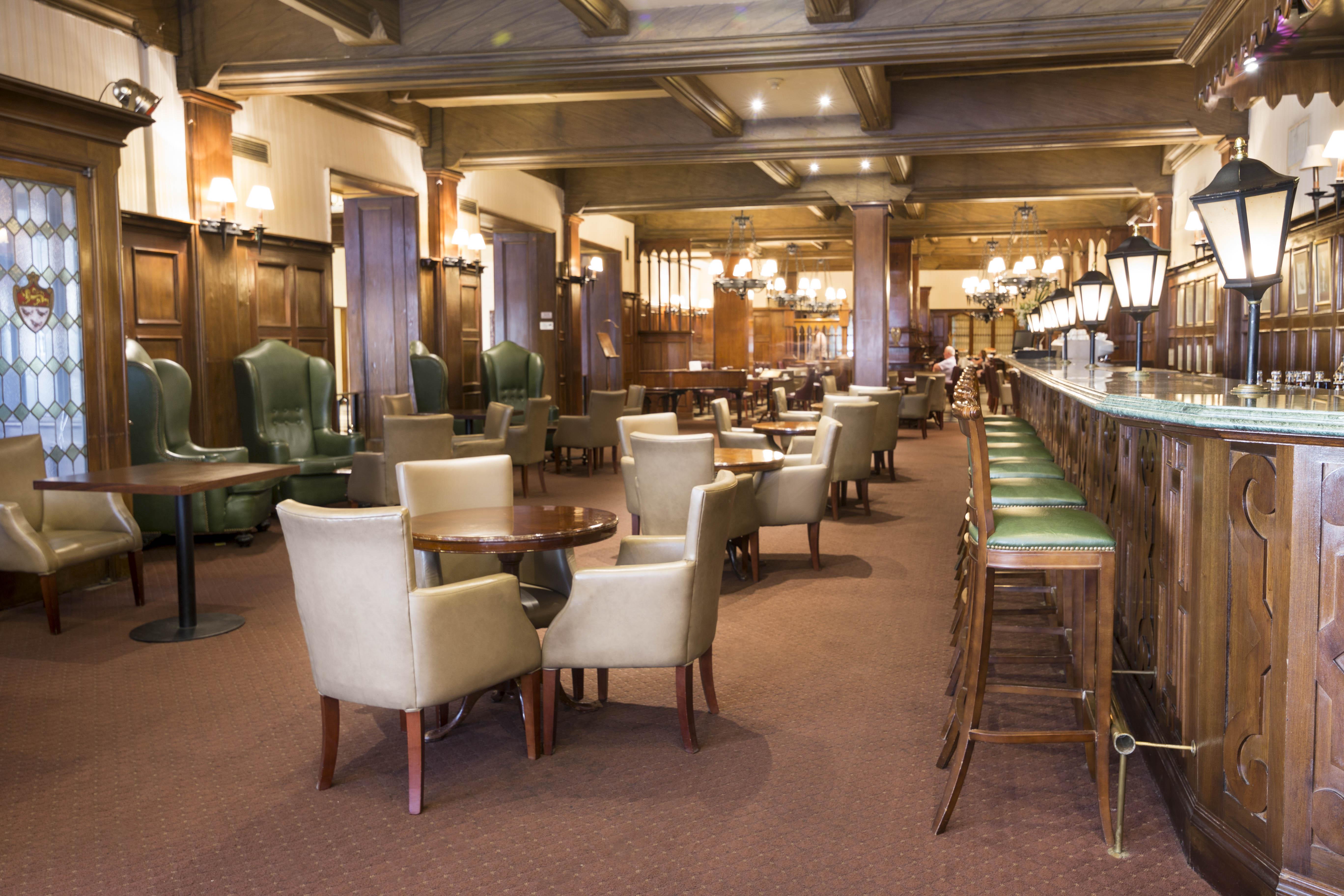Claridge Hotel Buenos Aires Exterior foto The bar at the 2010 Olympics